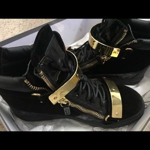 GIUSEPPE ZANOTTI Gold Bar High Top Sneaker